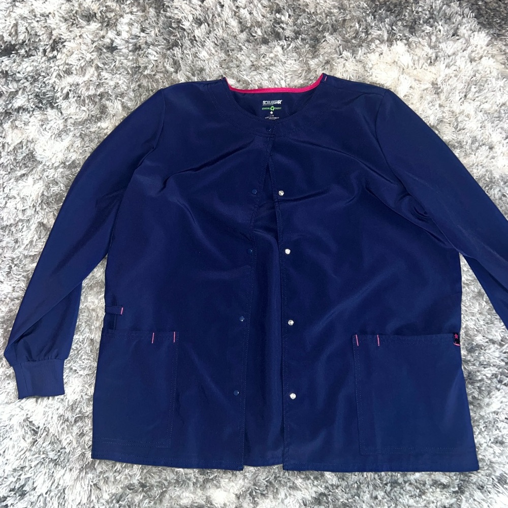 scrubstar navy jacket! size large!